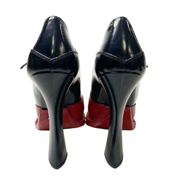 Prada Mary Jane Runway 2012 Black Leather Red Rubber Cap Toe Heels EU 37 Pumps - Picture 6 of 8